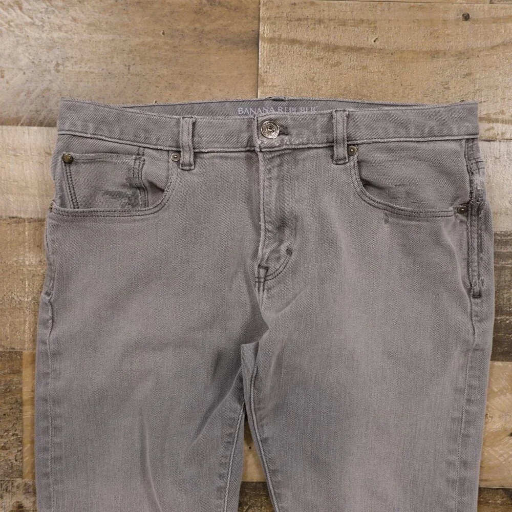 Banana Republic The Traveler Jeans Men’s 33x30 Gray Slim Casual Denim‎